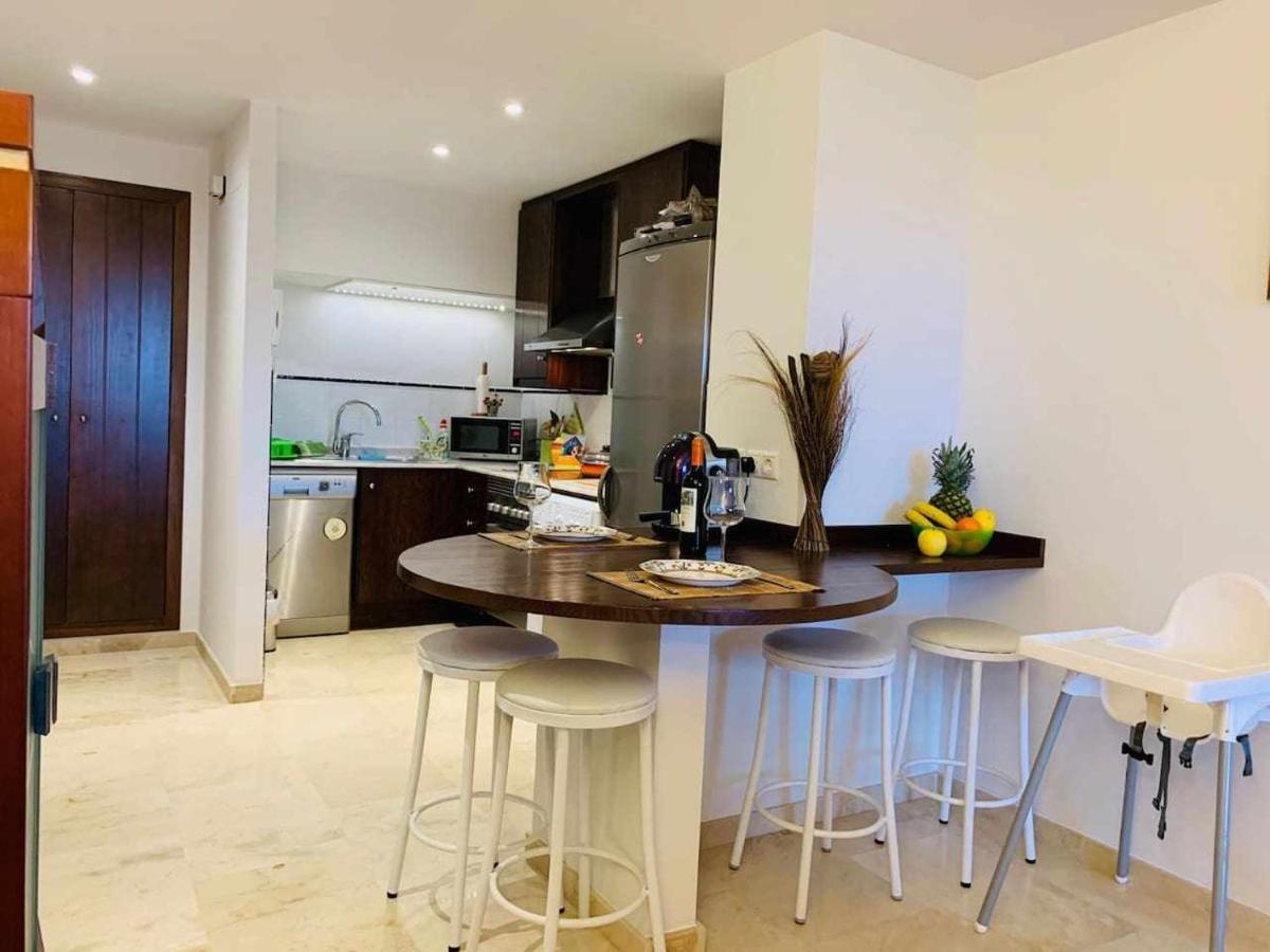 Acogedor Apartamento Al Lado De La Playa Alicante Luaran gambar