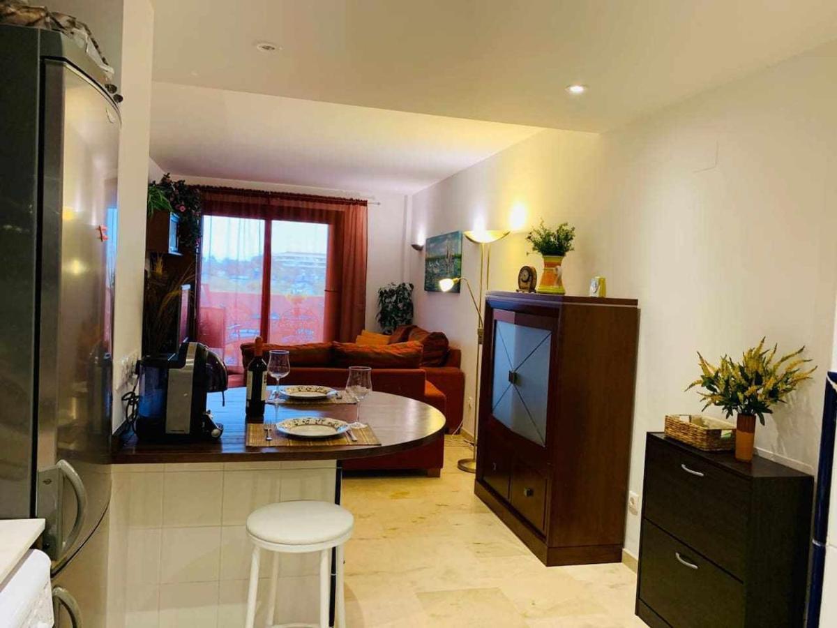 Acogedor Apartamento Al Lado De La Playa Alicante Luaran gambar
