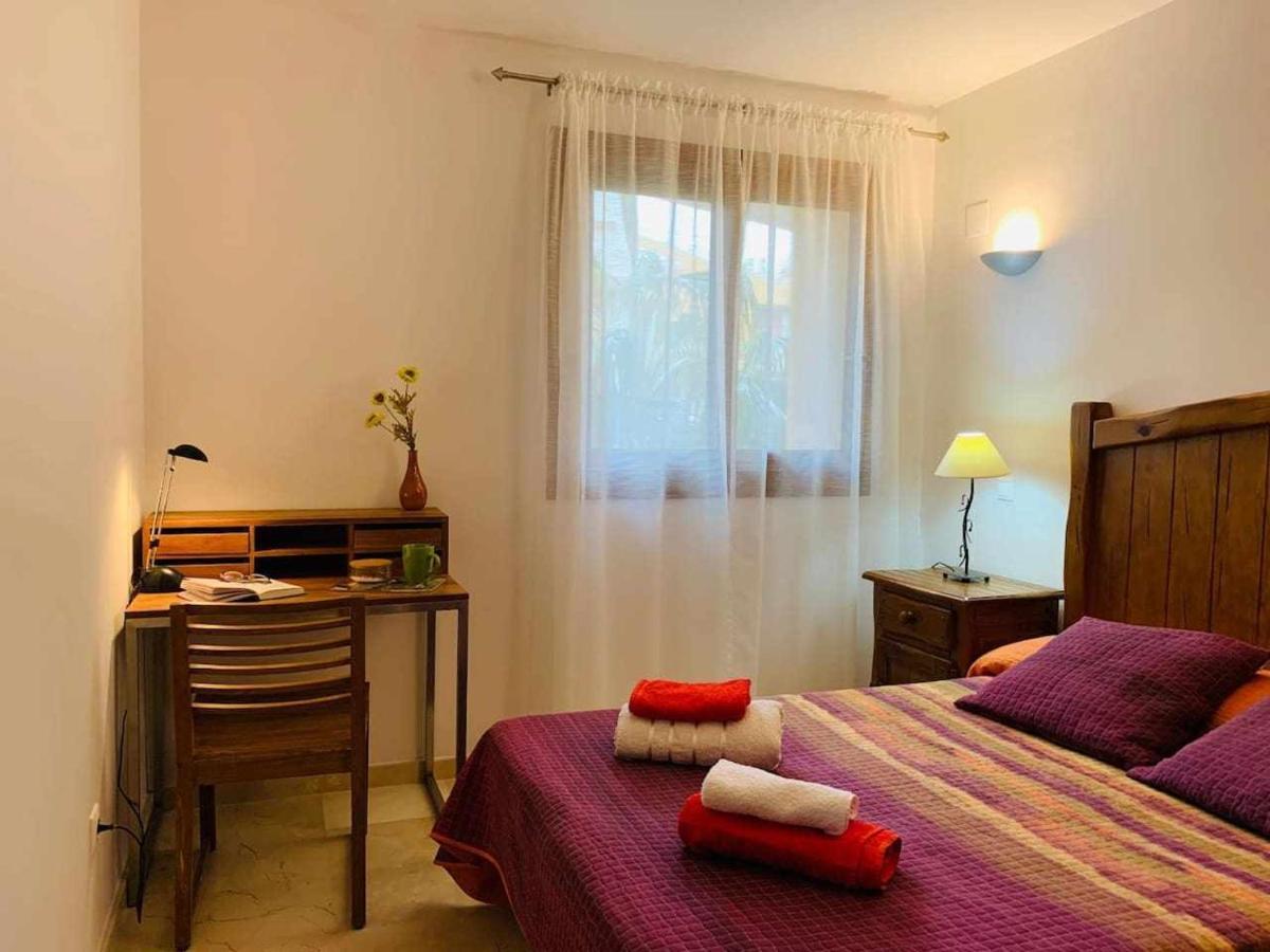 Acogedor Apartamento Al Lado De La Playa Alicante Luaran gambar