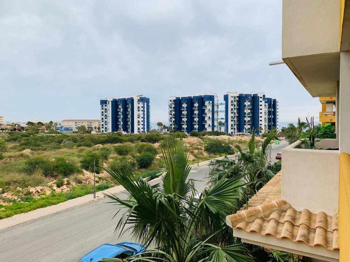 Acogedor Apartamento Al Lado De La Playa Alicante Luaran gambar