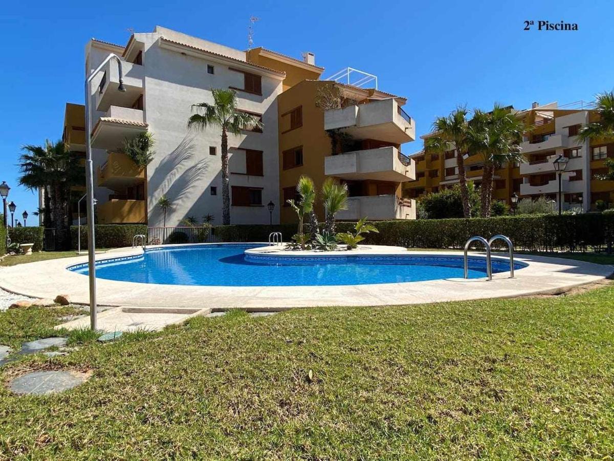 Acogedor Apartamento Al Lado De La Playa Alicante Luaran gambar
